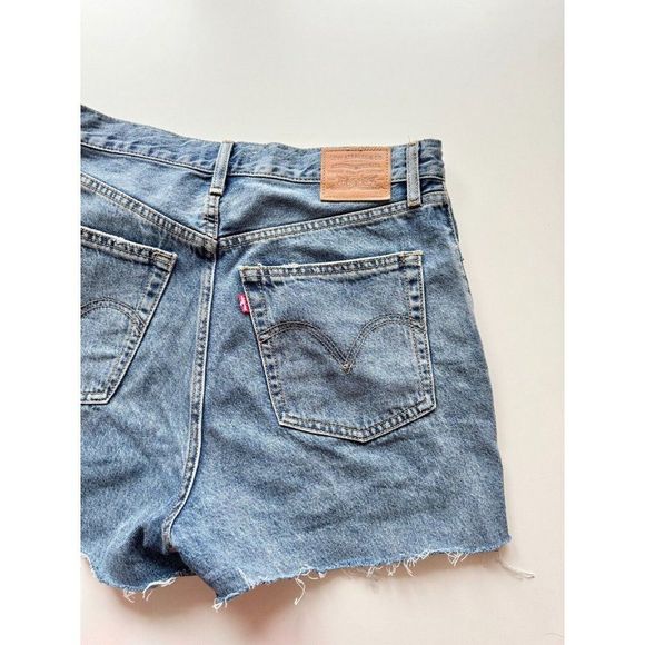 LEVI'S Modified Take Notes Ultra High Rise Loose Cut Off Denim Shorts, Size 30 - Picture 7 of 13